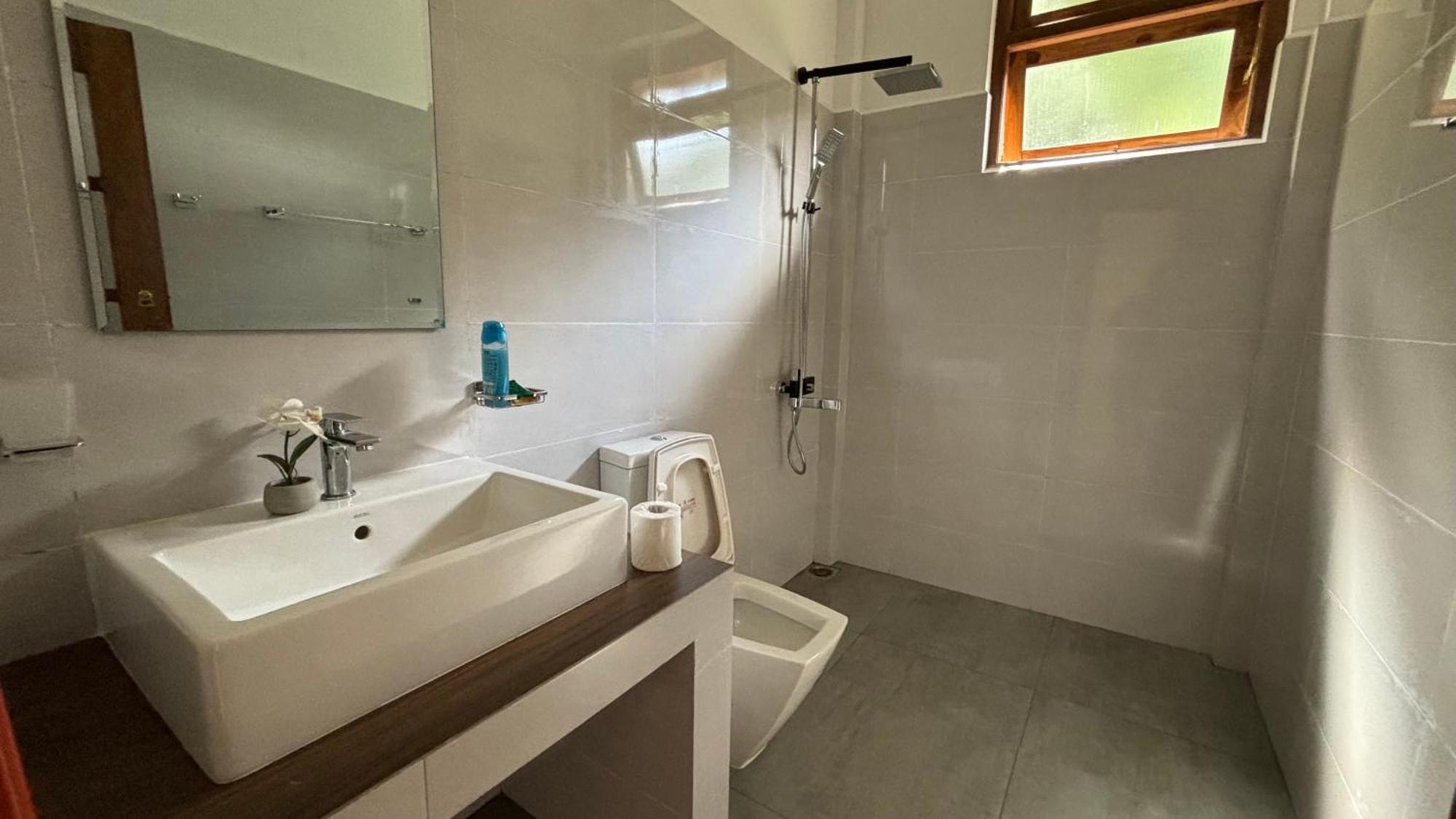 Chathu Holiday Home Kandy Ngoại thất bức ảnh